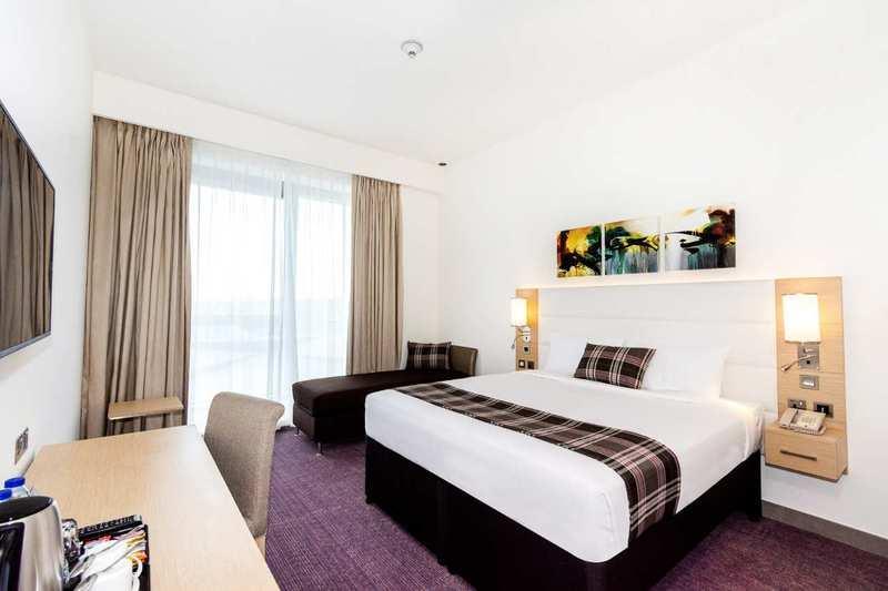 Premier Inn Dubai Dragon Mart Extérieur photo