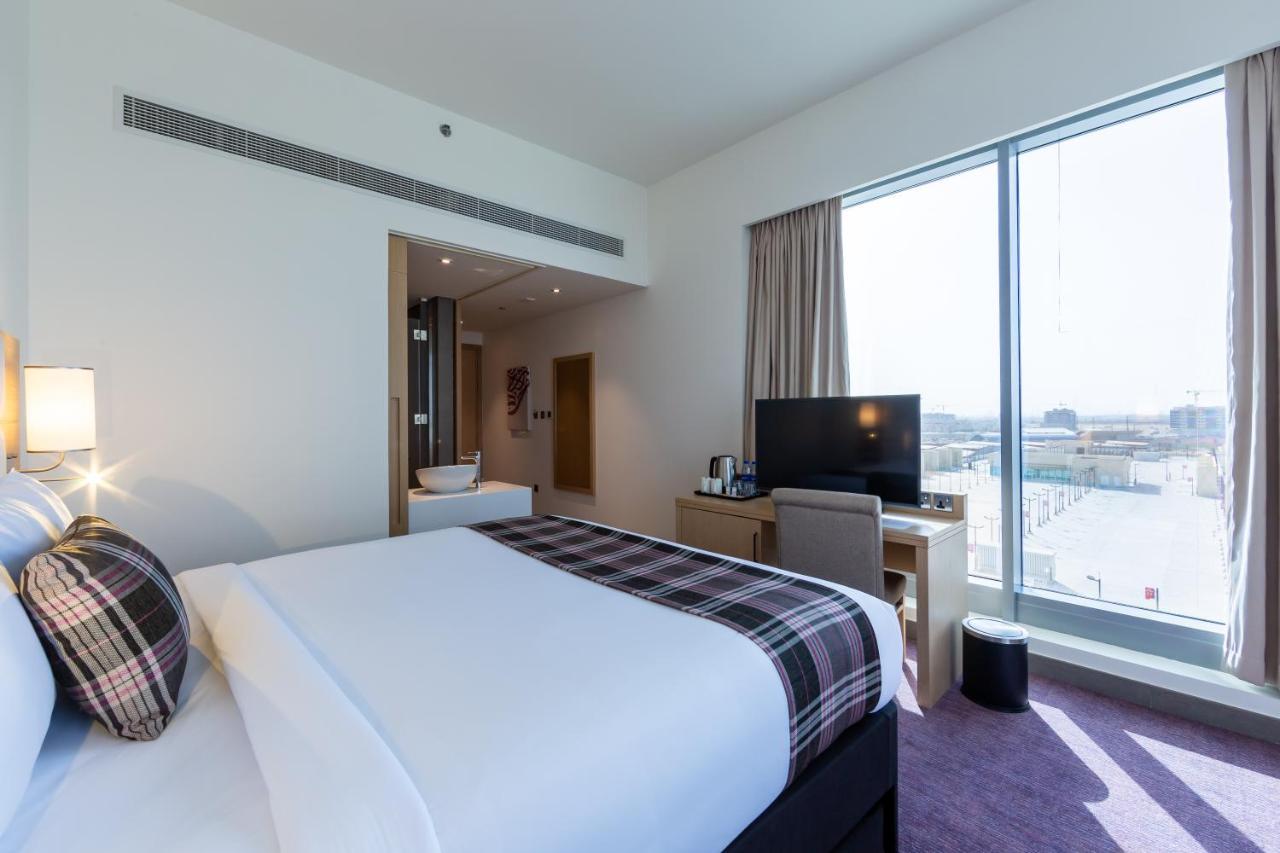 Premier Inn Dubai Dragon Mart Extérieur photo